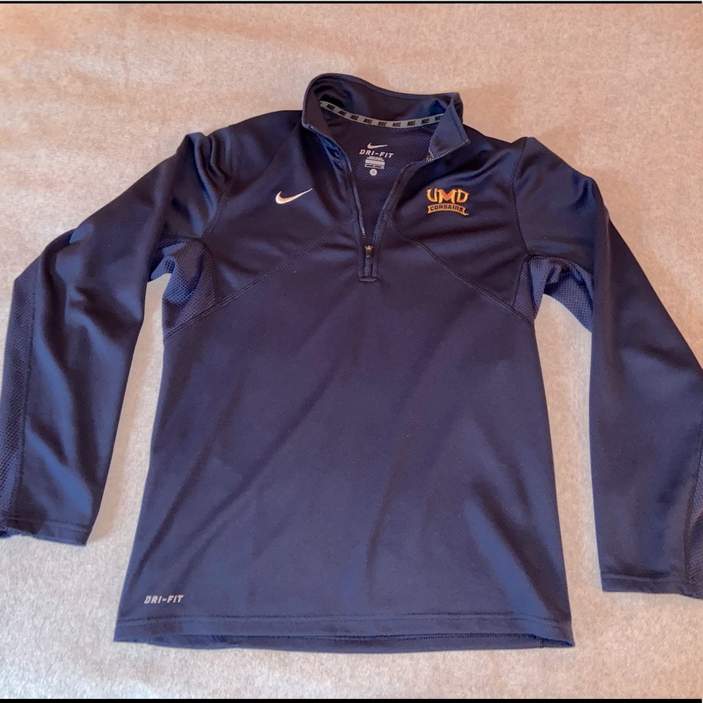 Nike Pullover Quarter-Zip